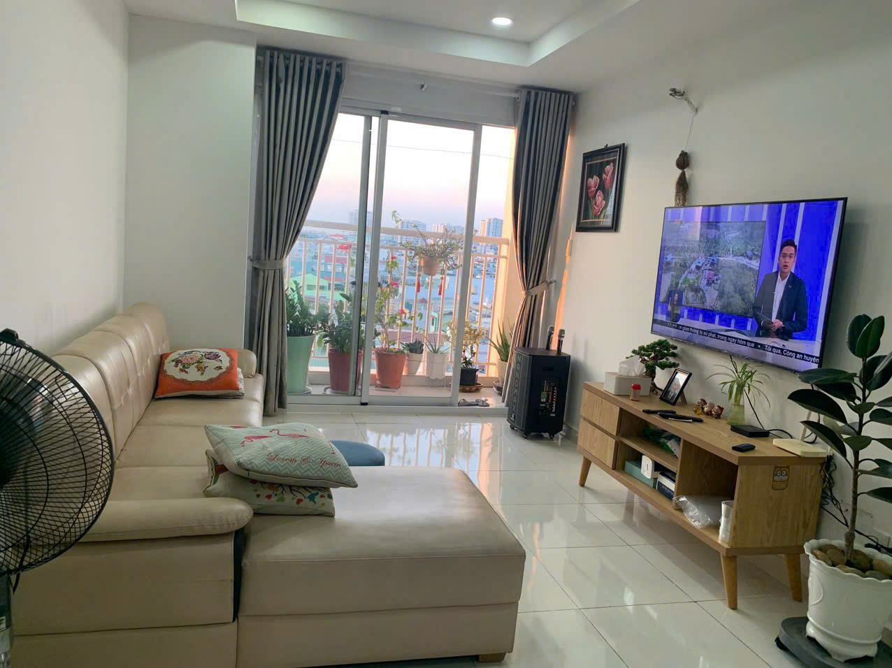 Bán căn hộ chung cư 3 phòng ngủ Khuông Việt phường Phú Trung Quận Tân Phú