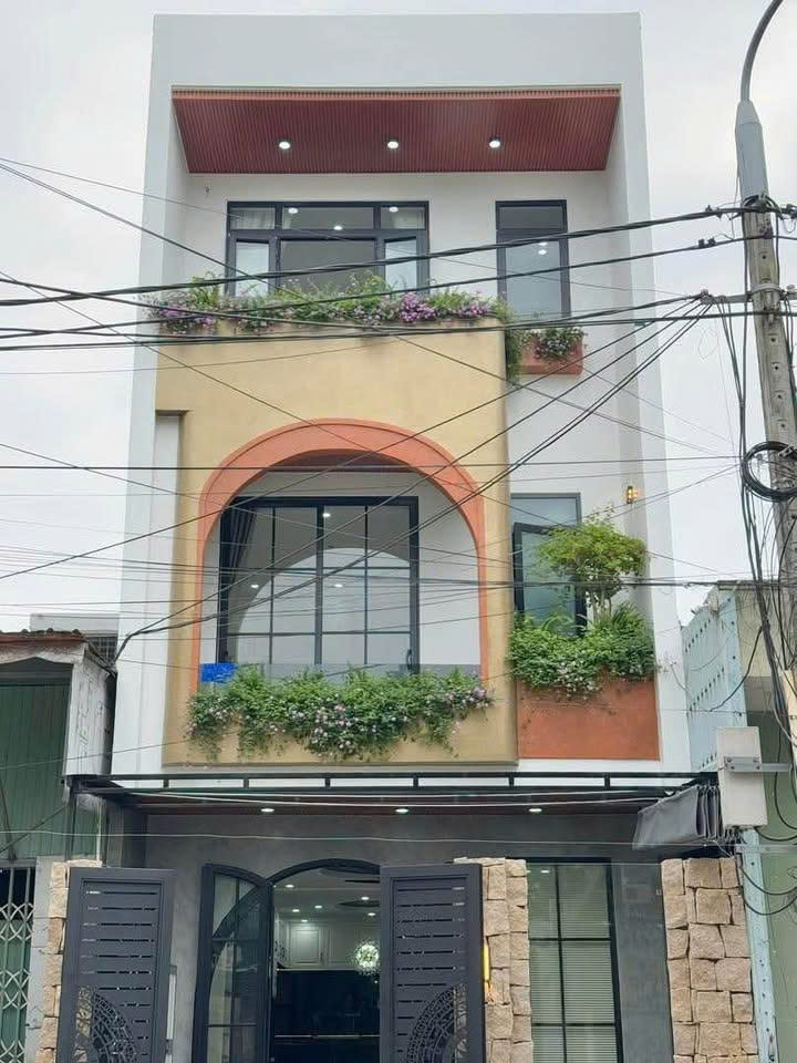 Bán nhà 3 tầng 121 Bùi Giáng - Cẩm Lệ - Thành Phố Đà Nẵng
