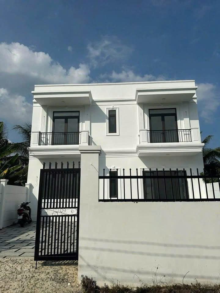 Bán nhà 2 tầng Xã Vĩnh Trung - Thành Phố Nha Trang - Khánh Hòa