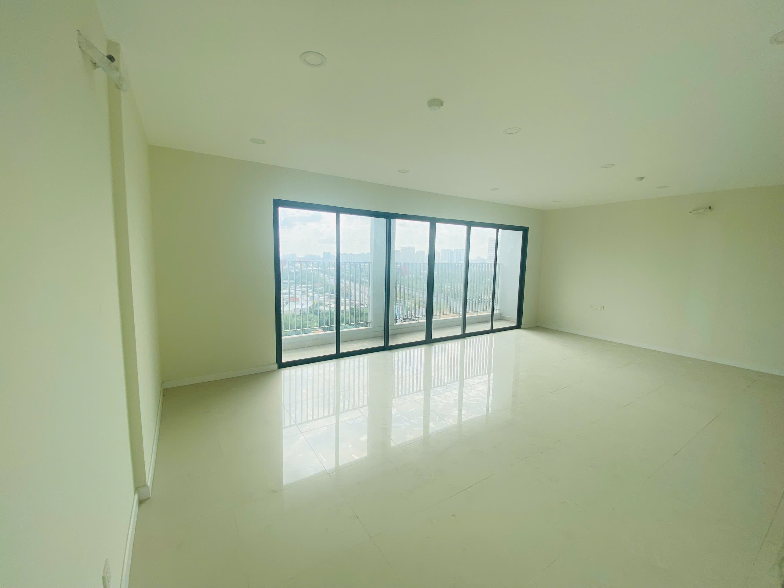 Bán căn Officetel 04.15 Lavida PLus view sông, 54m2, hướng Tây Nam