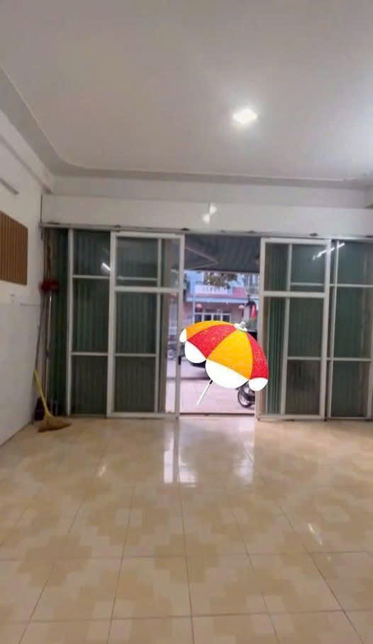 Cho thuê nhà mặt tiền Đường Tô HIến Thành - Thành Phố Quảng Ngãi